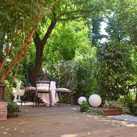 Bed & Breakfast Amobo 2*