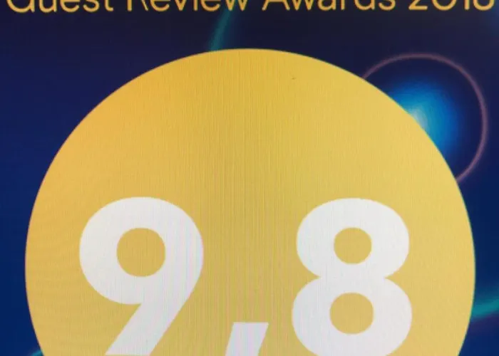 Amobo 2* בולוניה